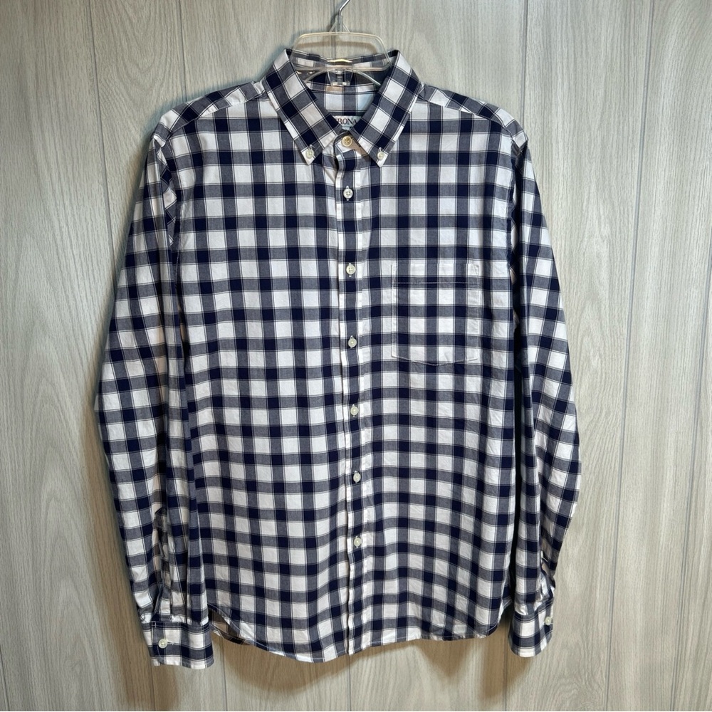 Merona Men’s Blue And White Long Sleeve Button Front Shirt Size Medium